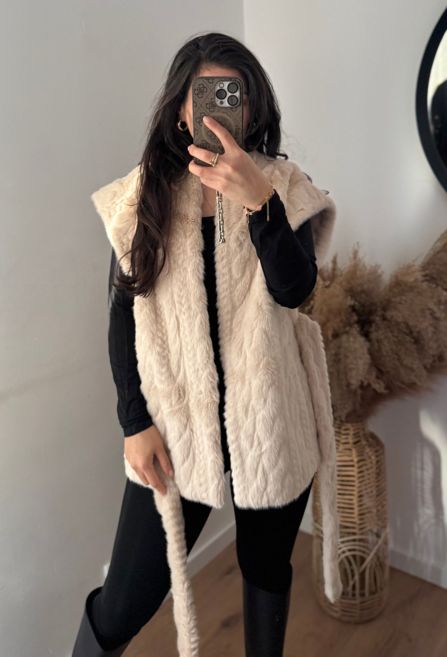 Cutie fellweste Ecru