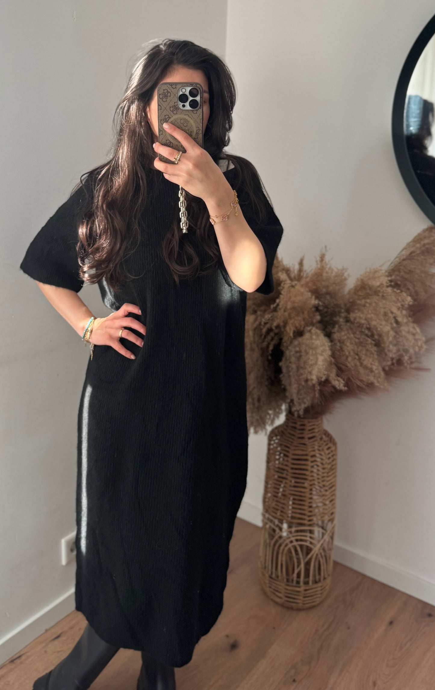 Midarm Kleid schwarz