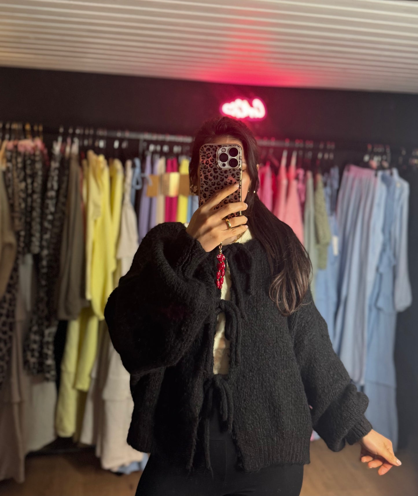 Schleifen Cardigan -Breite schleifen