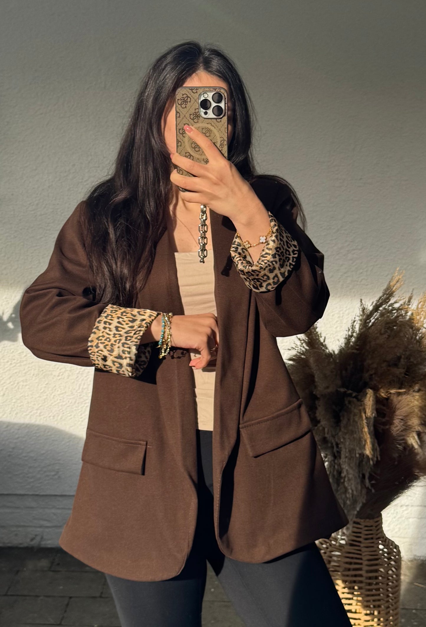 Wildleder Optik Blazer mit Leoärmel braun