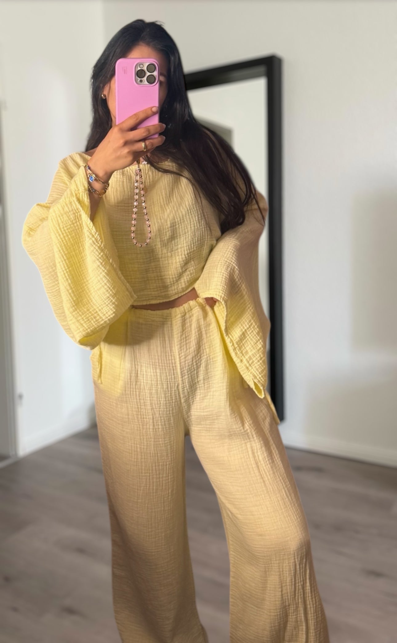 Musselinhose zum binden softgelb