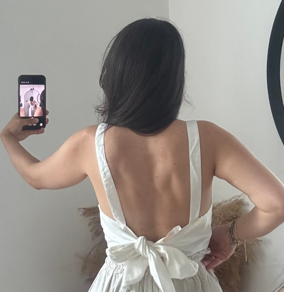 Basic line backless top