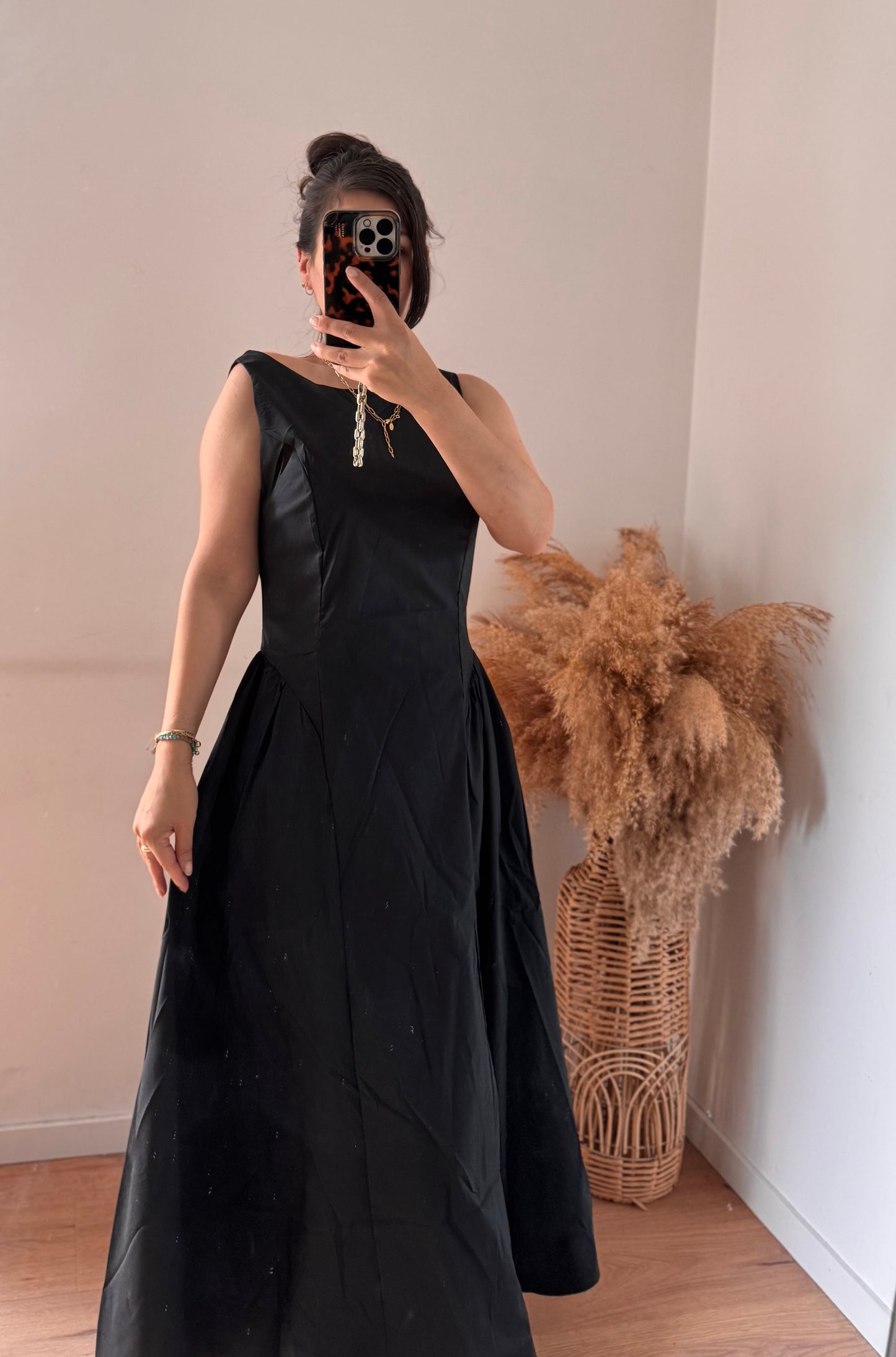 Old Money dress schwarz