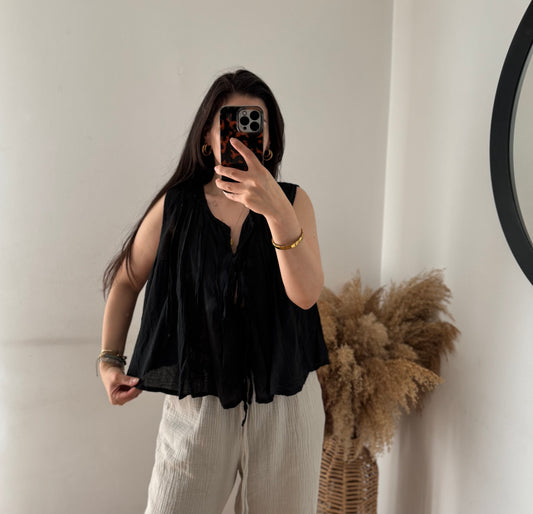 Noir Breeze Bluse