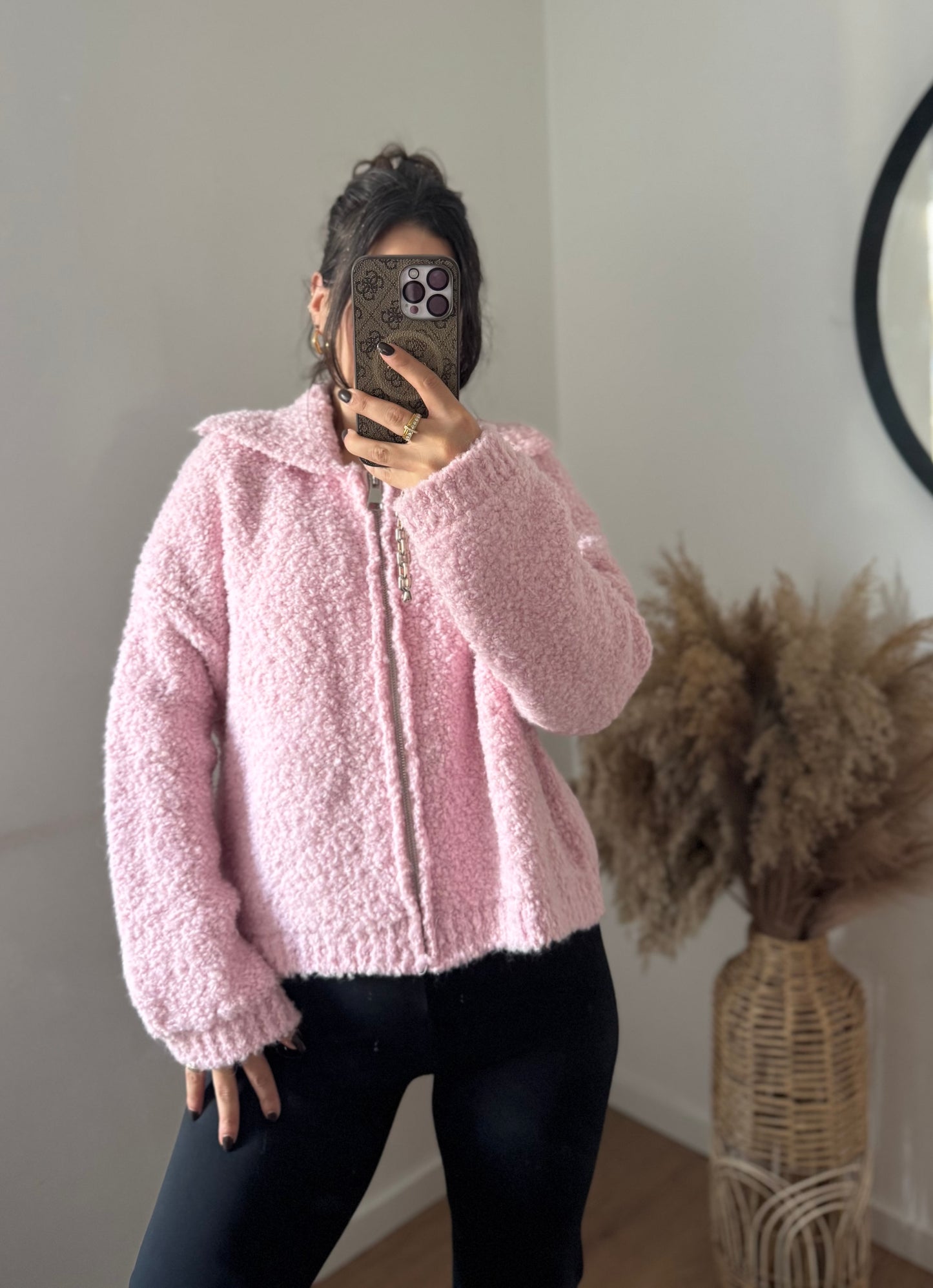 Boucle Strickjacke mit Kragen rosa