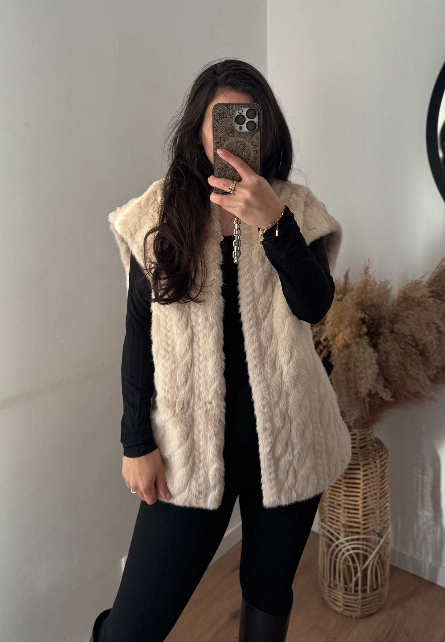 Cutie fellweste Ecru