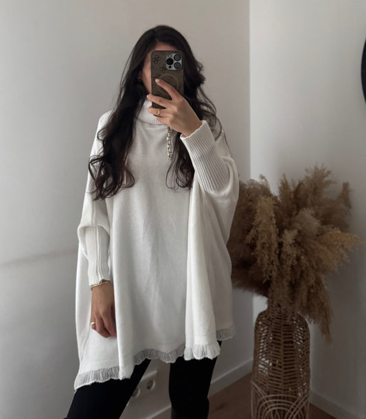 Basic Pullover mit Rüschensaum weiß