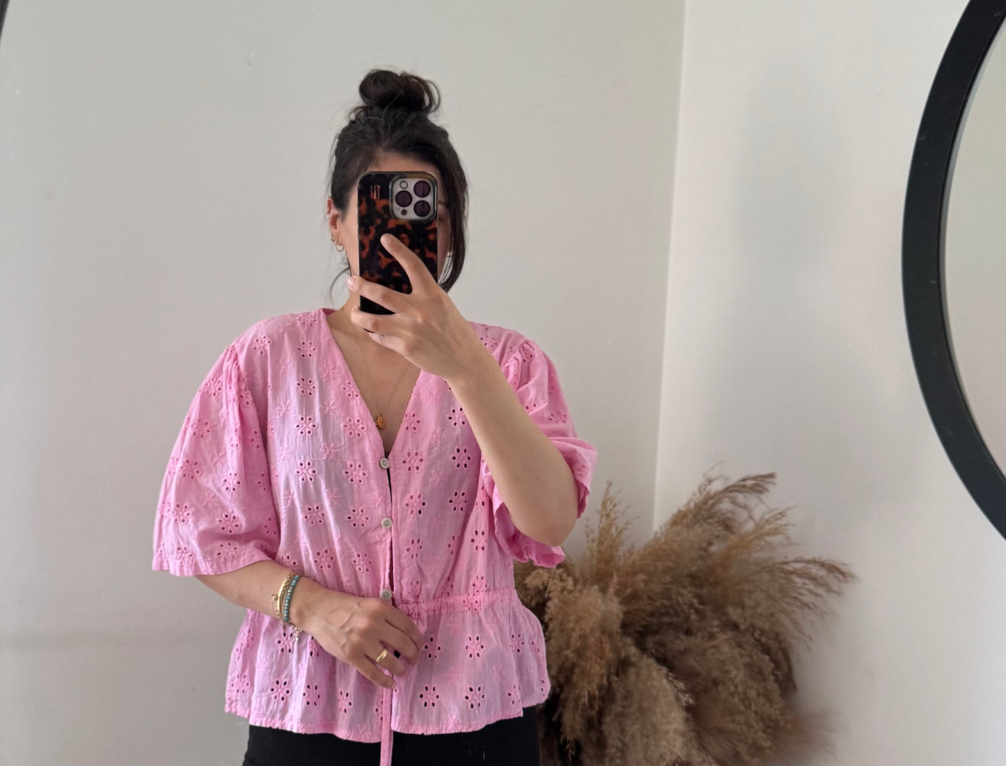 Lochbluse zum verstellen pink