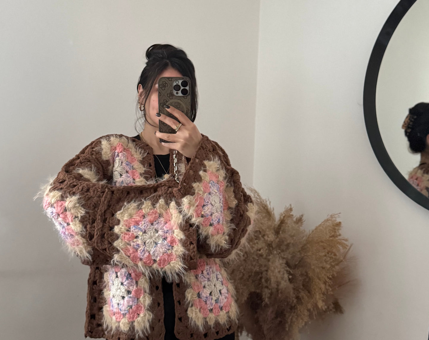 Soft Bloom Häkeljacke