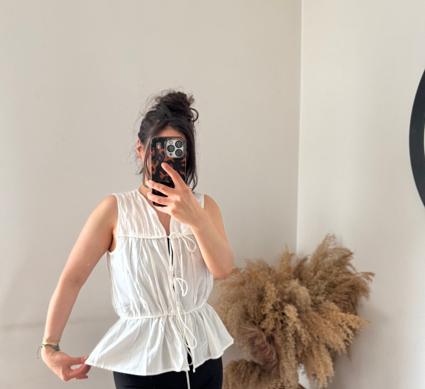 Tailliertes Baumwoll Shirt mit Schnüren