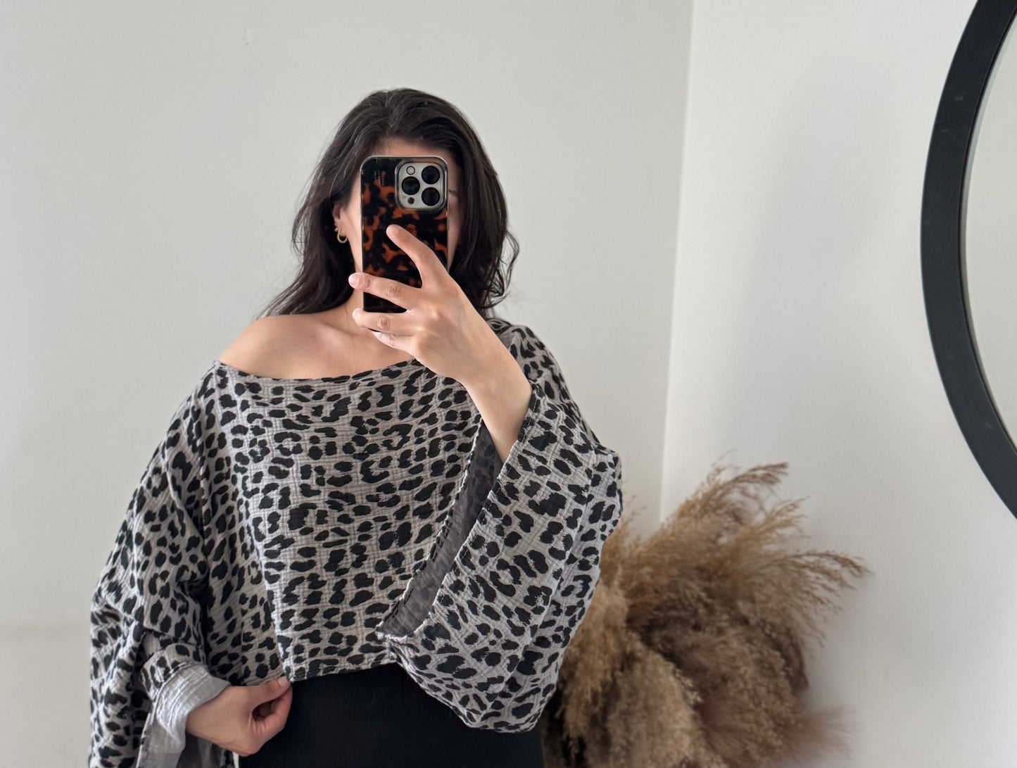 Musselin Leo taupe crop