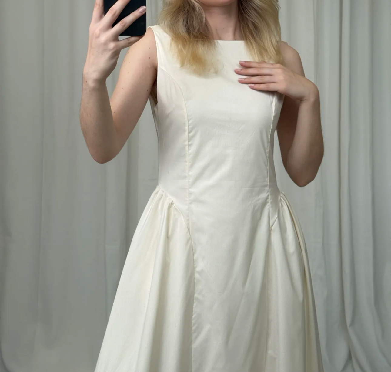 Old Money dress ecru