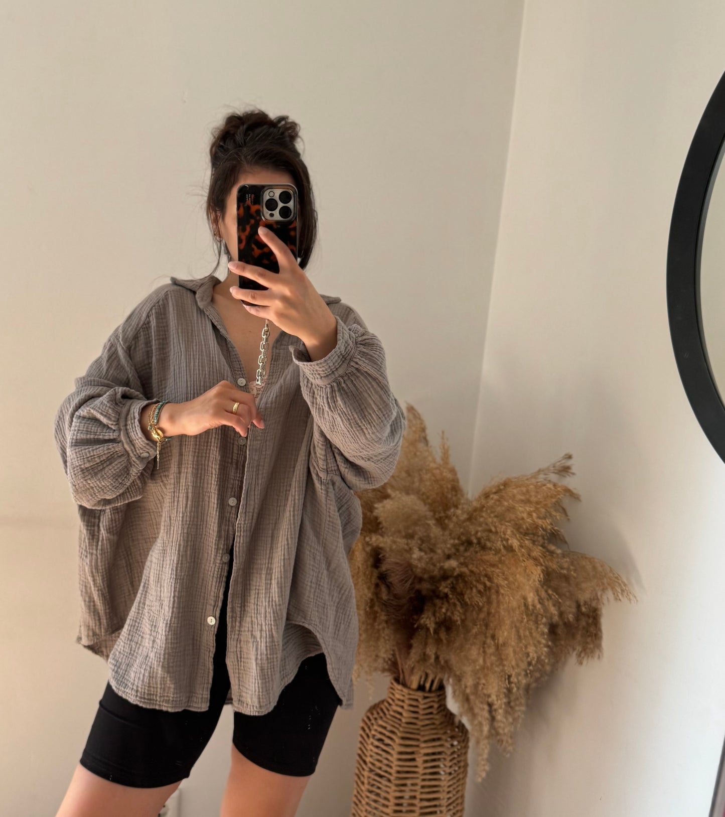 Oversized Musselin Bluse taupe