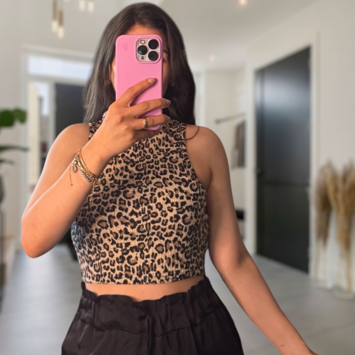 Leo Krepp crop top