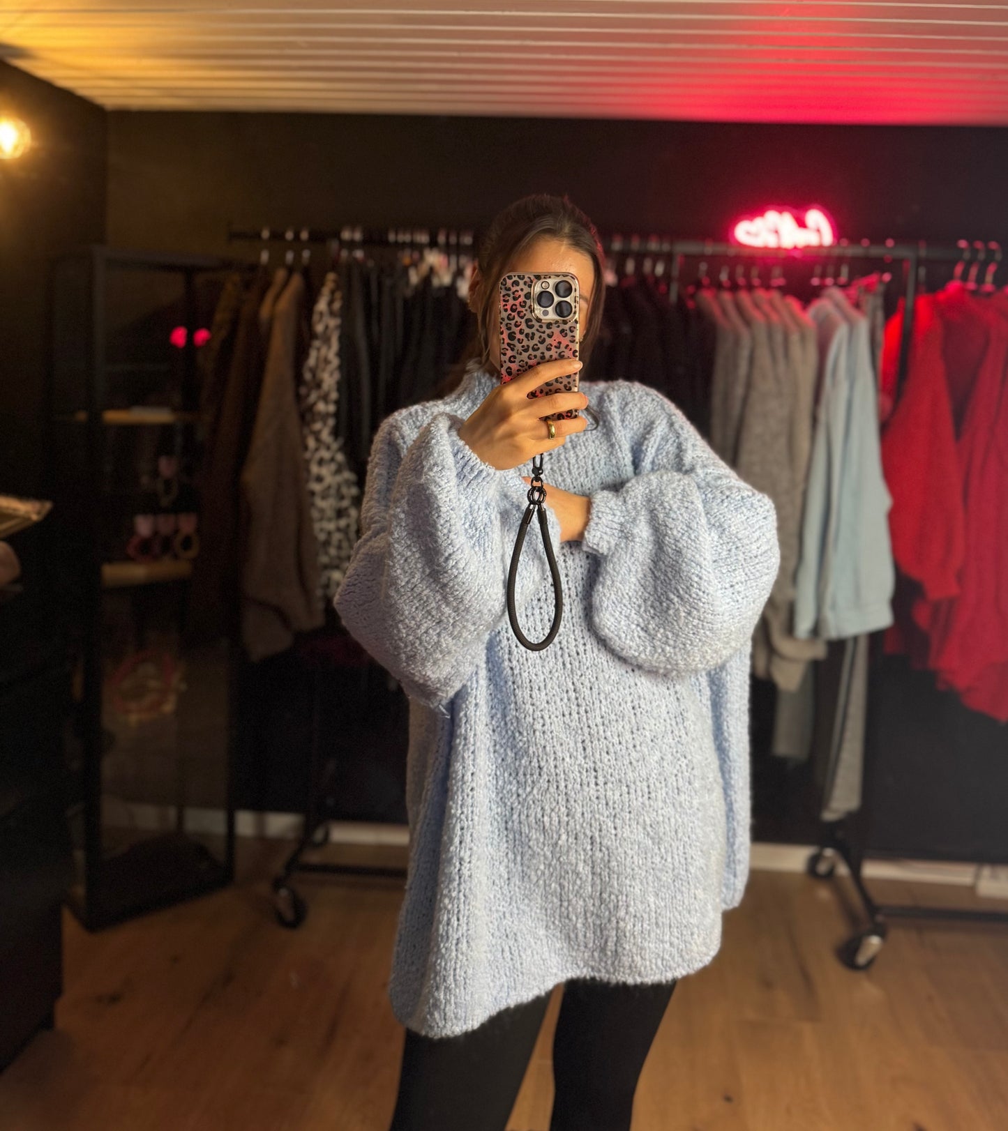 Boucle Pullover Lelly Babyblau