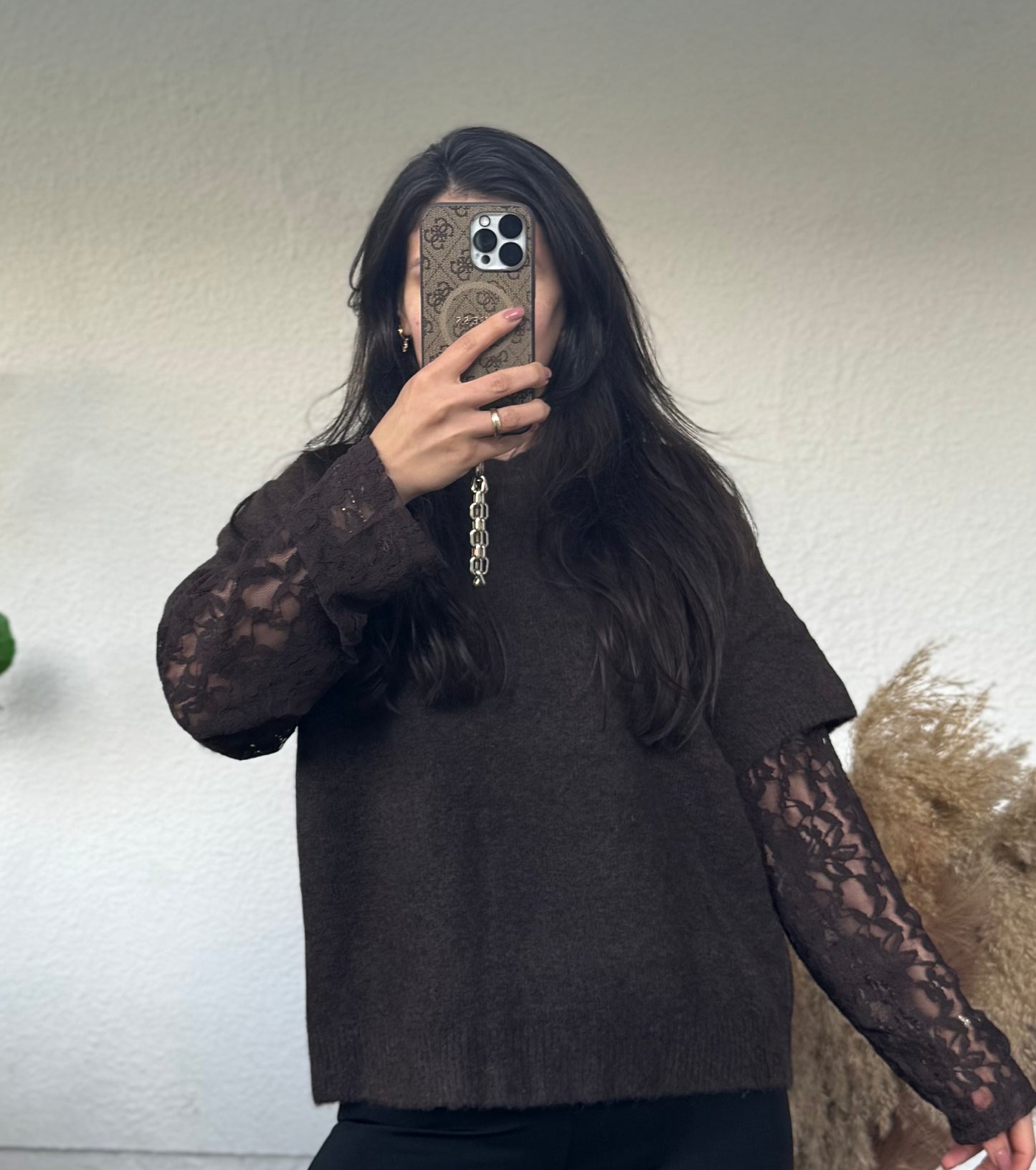 Midarm mit spitzen Ärmel Choco