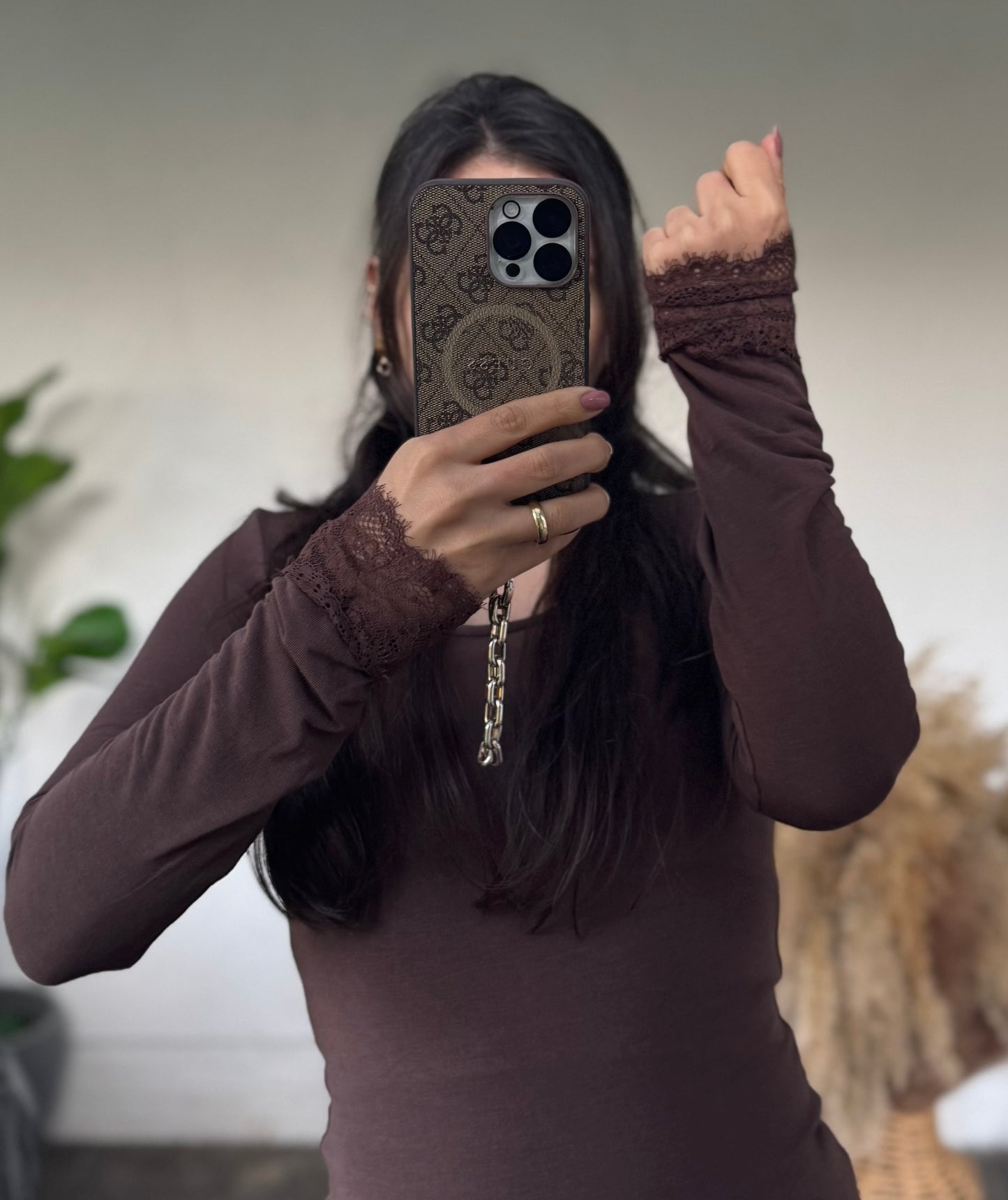 Viscose langarm mit spitzenärmel versch. Farben