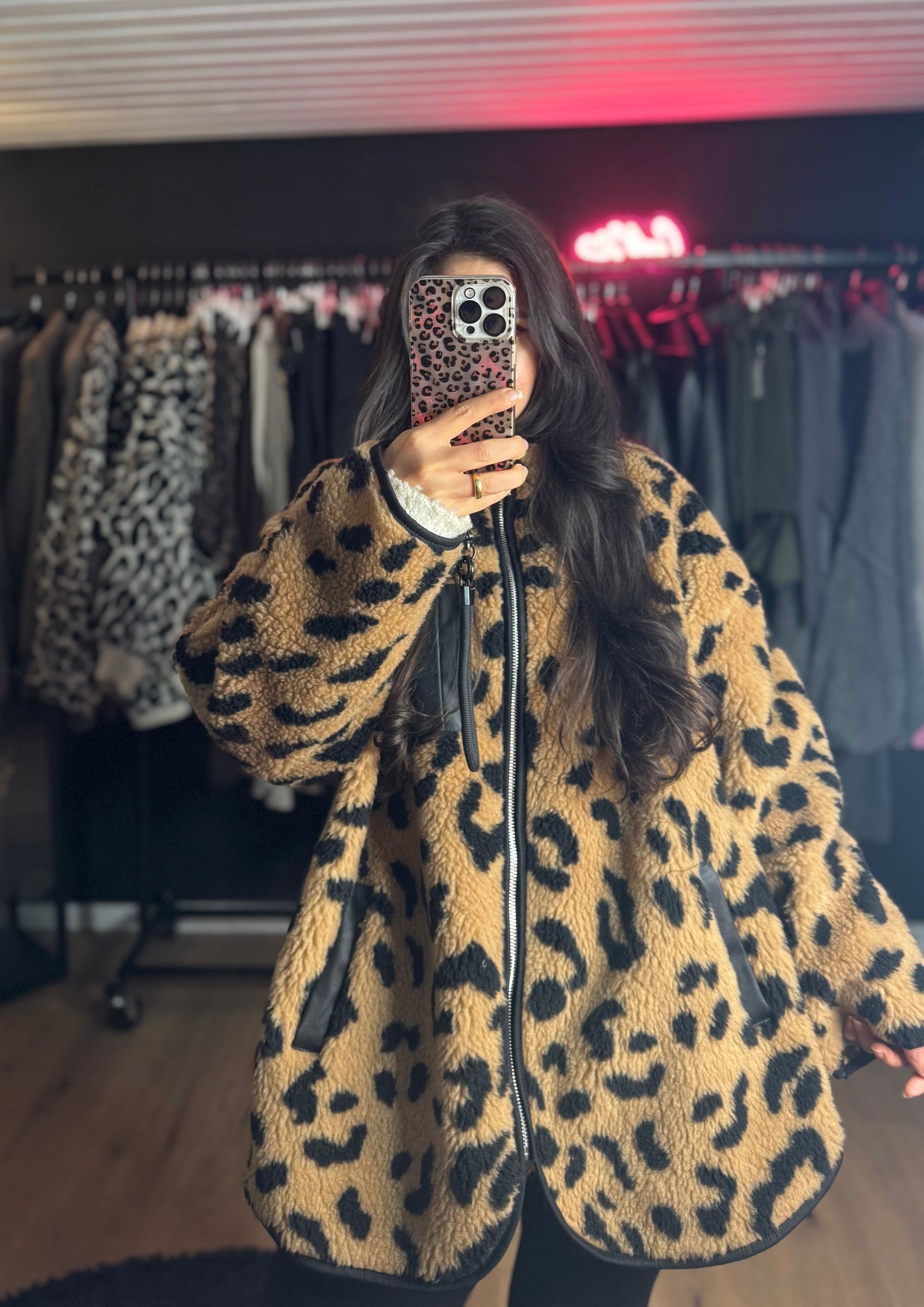 Leojacke BELI