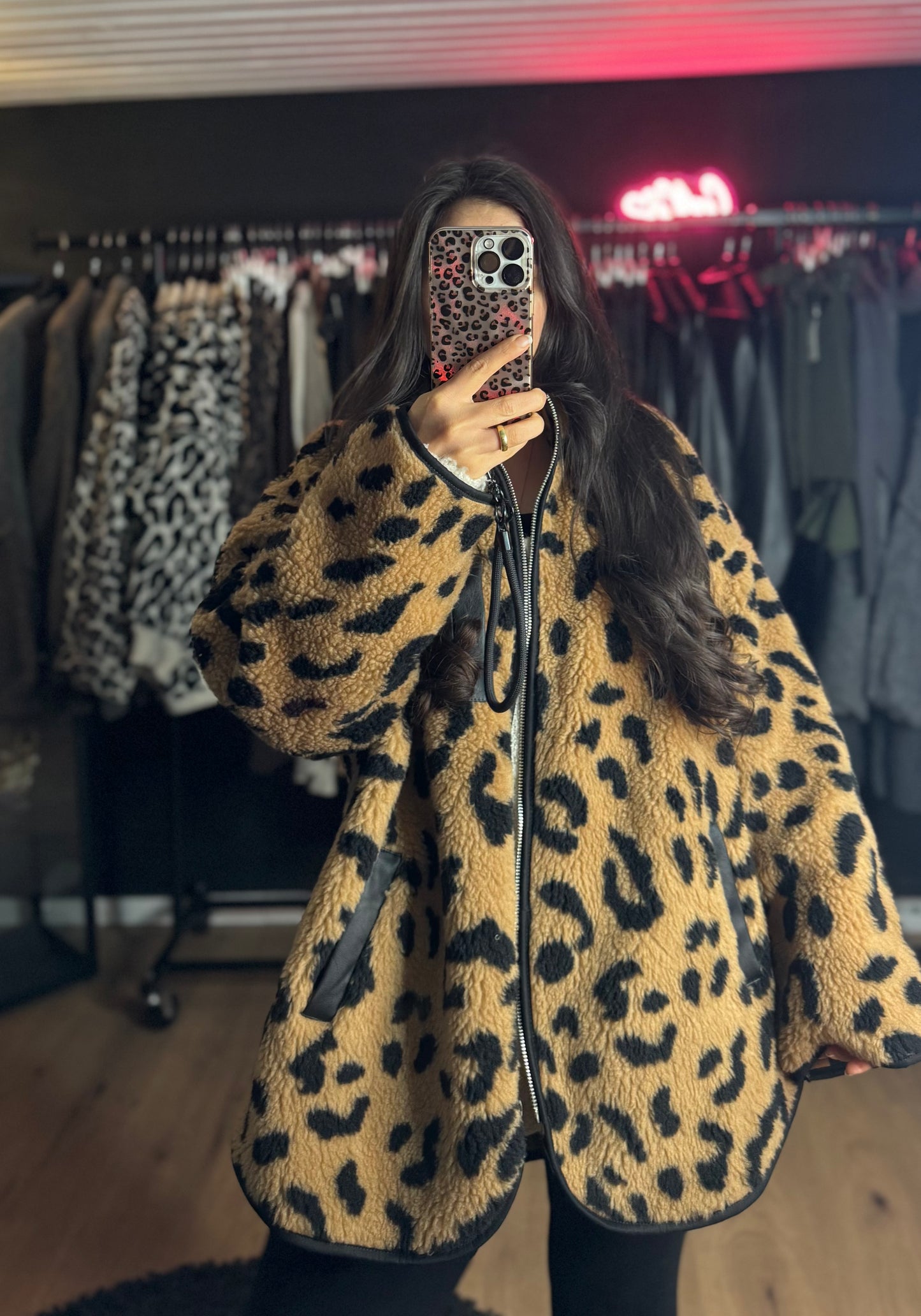 Leojacke BELI