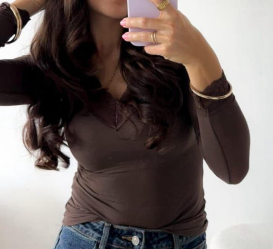 Cashmere V- mit spitze braun