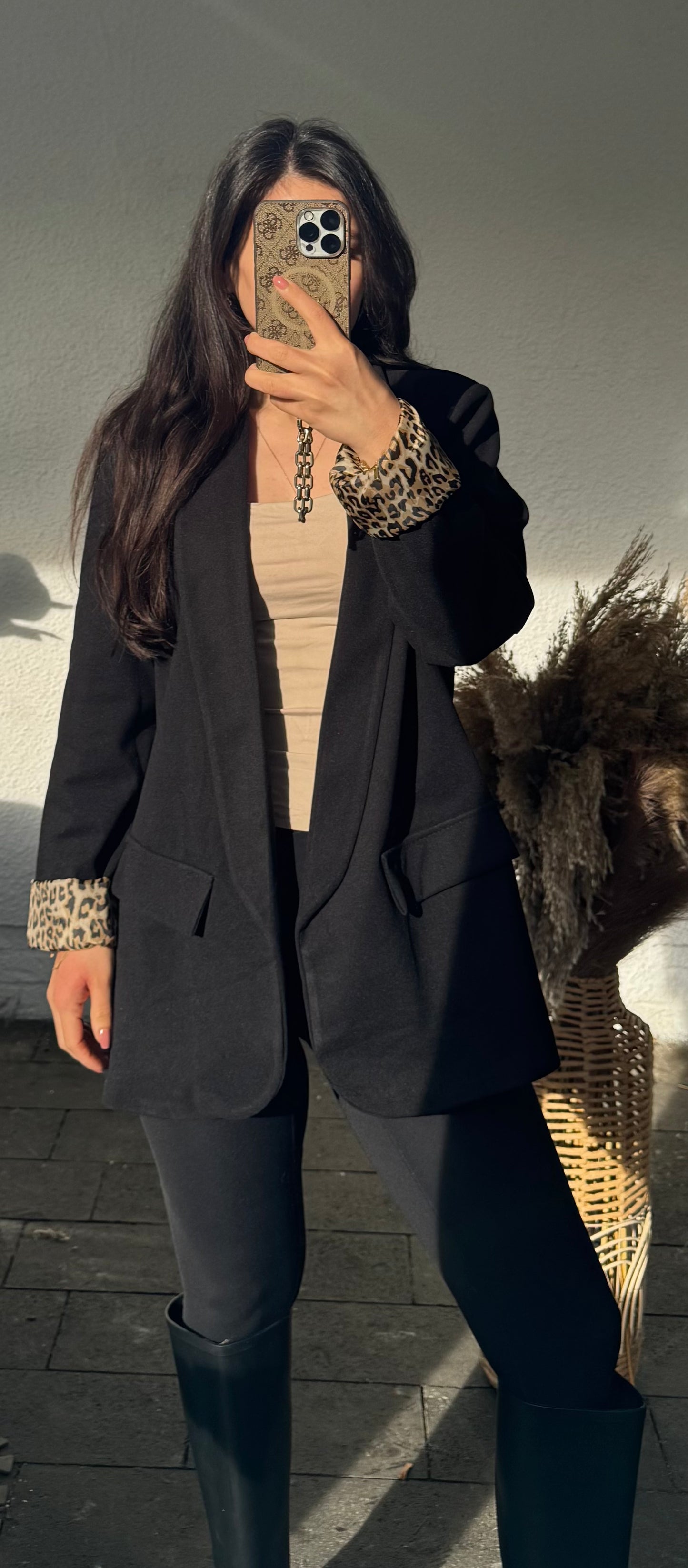 Wildleder Optik Blazer mit Leoärmel schwarz