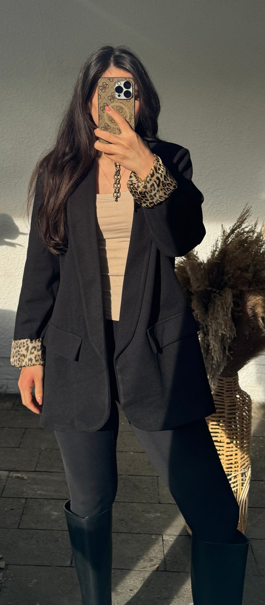 Wildleder Optik Blazer mit Leoärmel schwarz