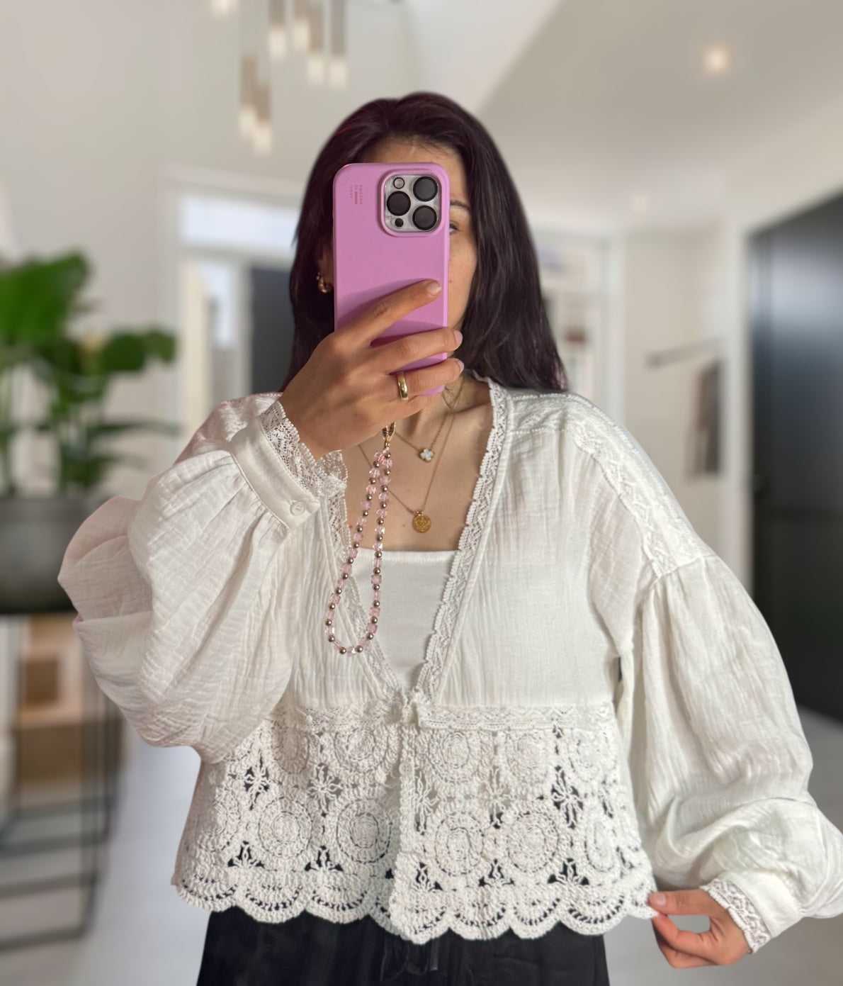 Belle Lace Bluse